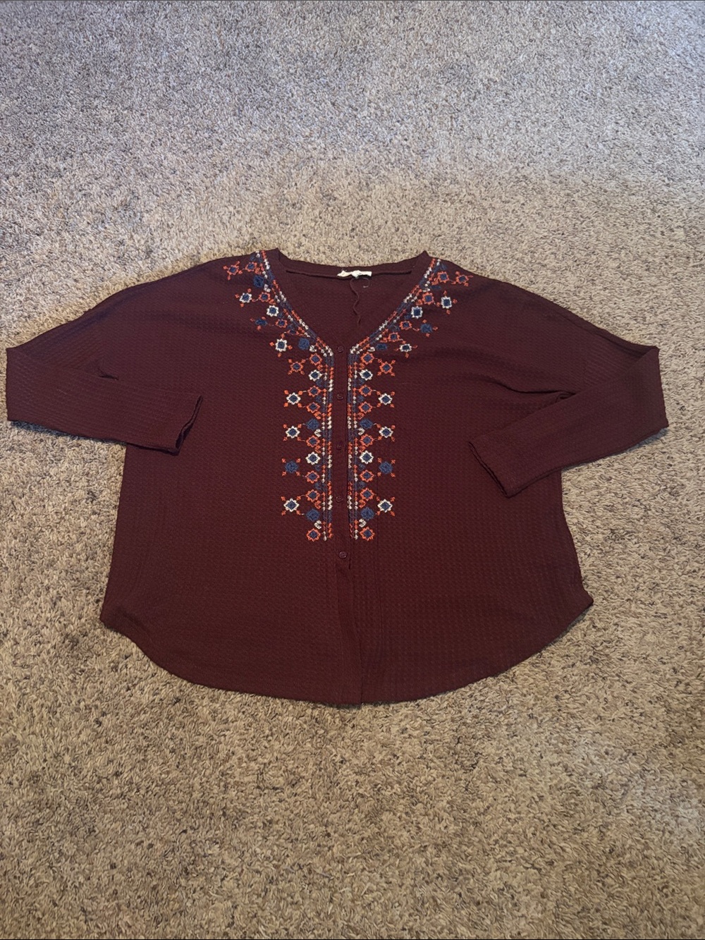 Entro Embroidered V-Neck Top Burgundy Oversized S M L